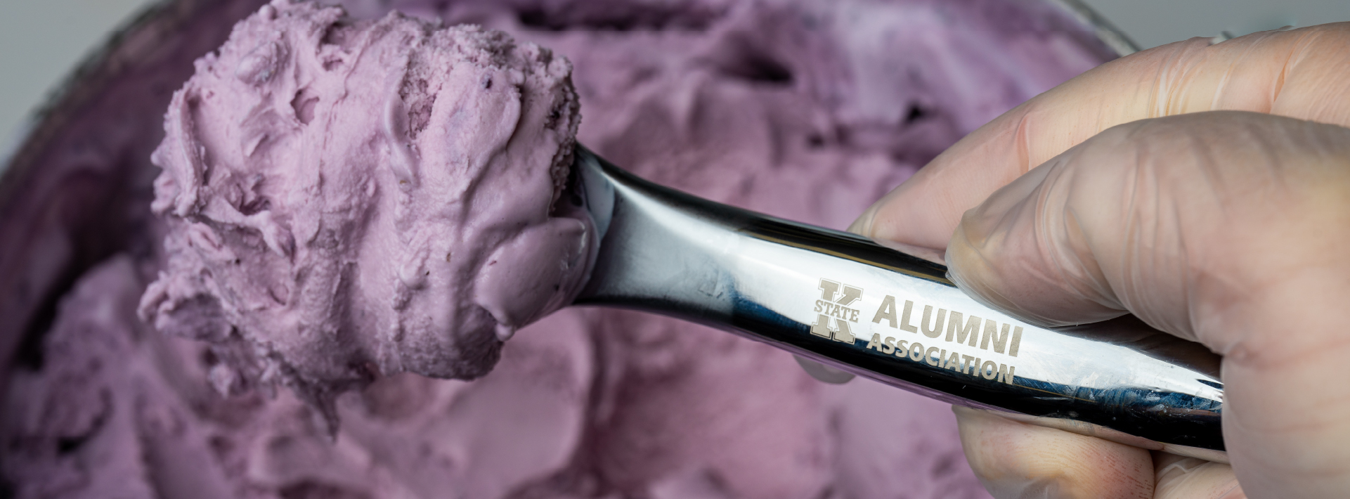 Get your vintage ice cream scoop
