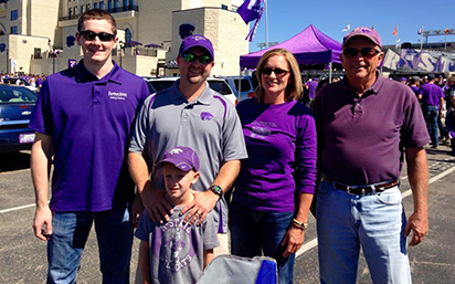 Tailgating family