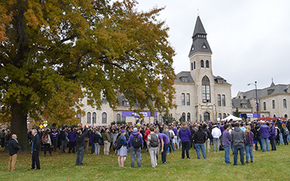 Anderson Hall lawn